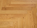 Lalegno - Classic A Brown – Parquet bâton rompu chêne fumé verni 14/3 x 90 x 600 mm | Réf. V16495